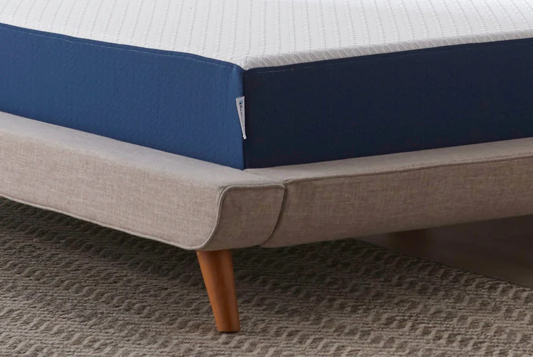 BedInABox Original Hybrid mattress edge support