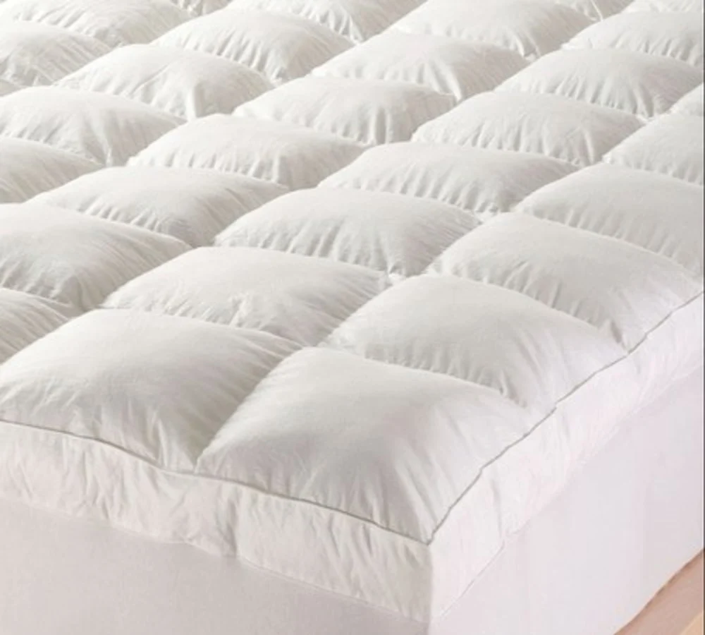 Polyester mattress topper