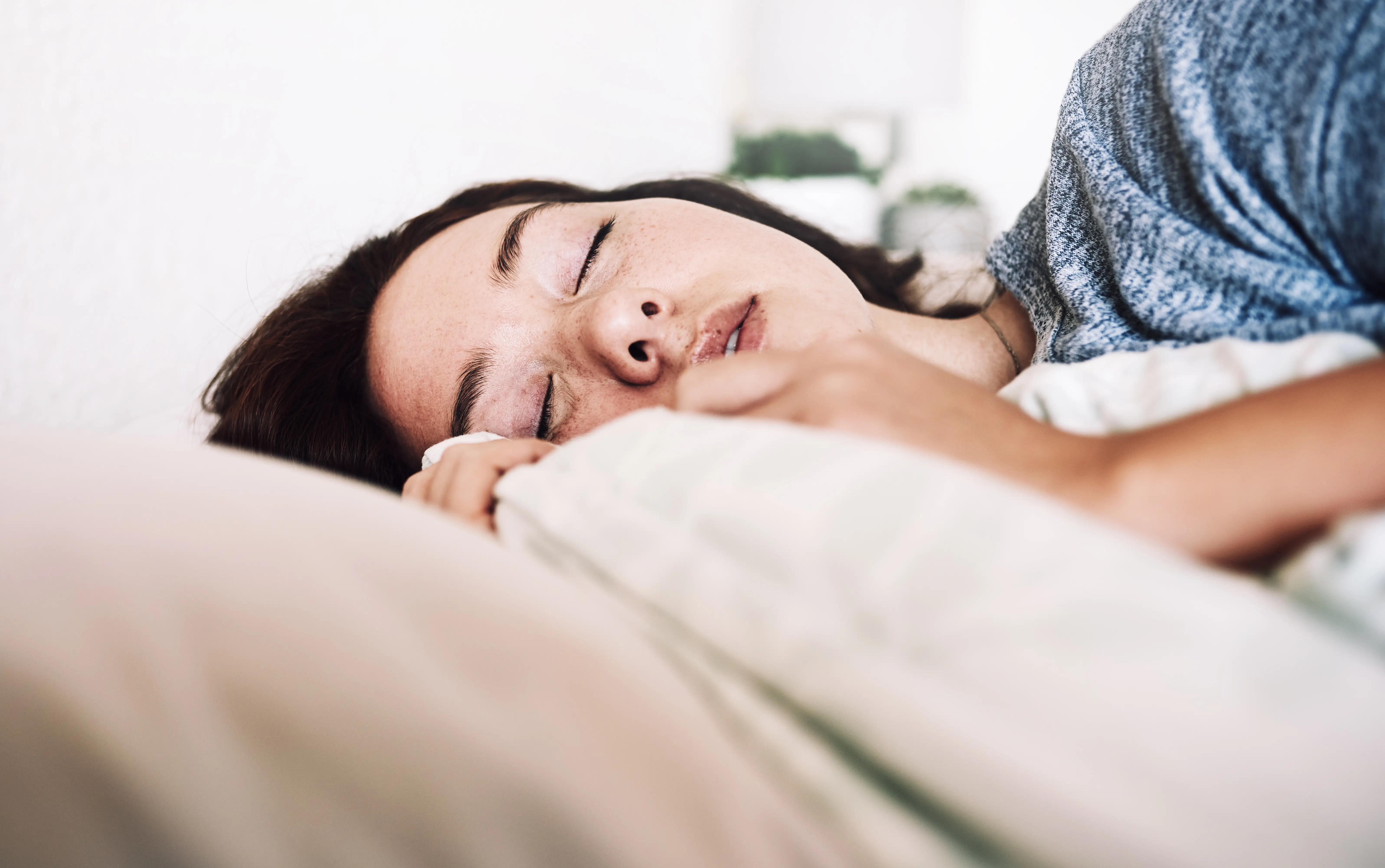 Woman sleeping with mouth open